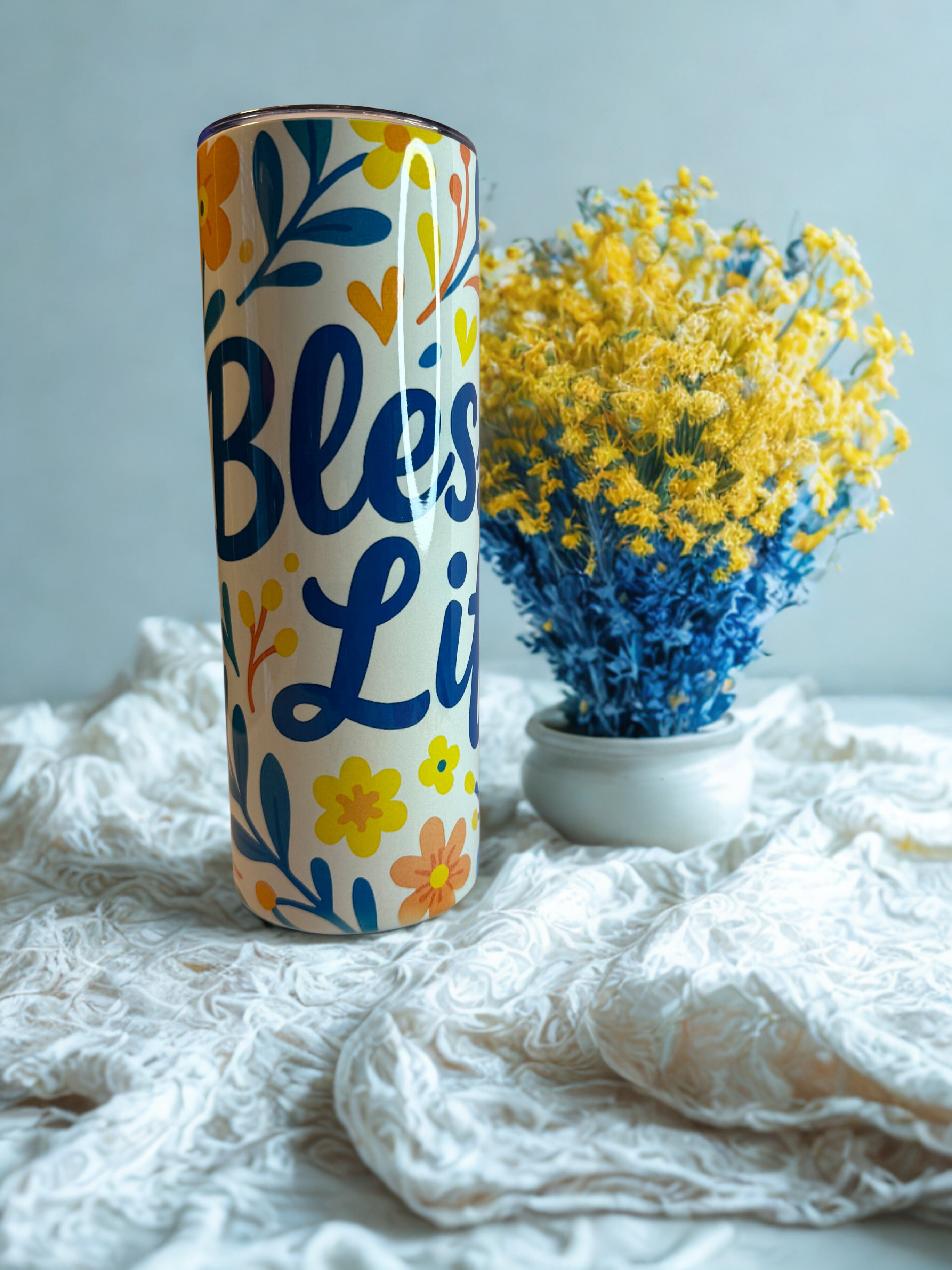 🌸 “Blessed Life” Floral Sublimated Tumbler – Sip in Gratitude & Style