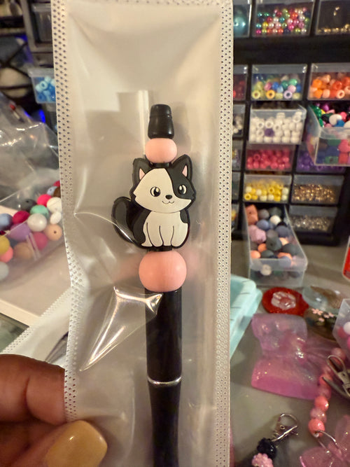 Beaded Pens for the Cat Lovers
